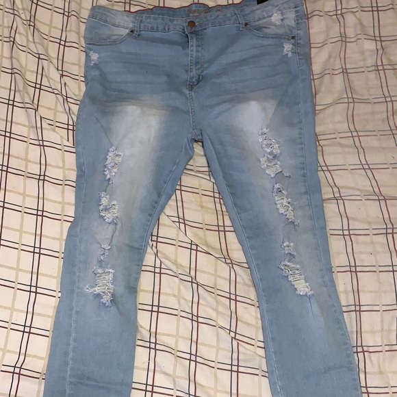 Skinny ripped jeans - Picture 1 of 5